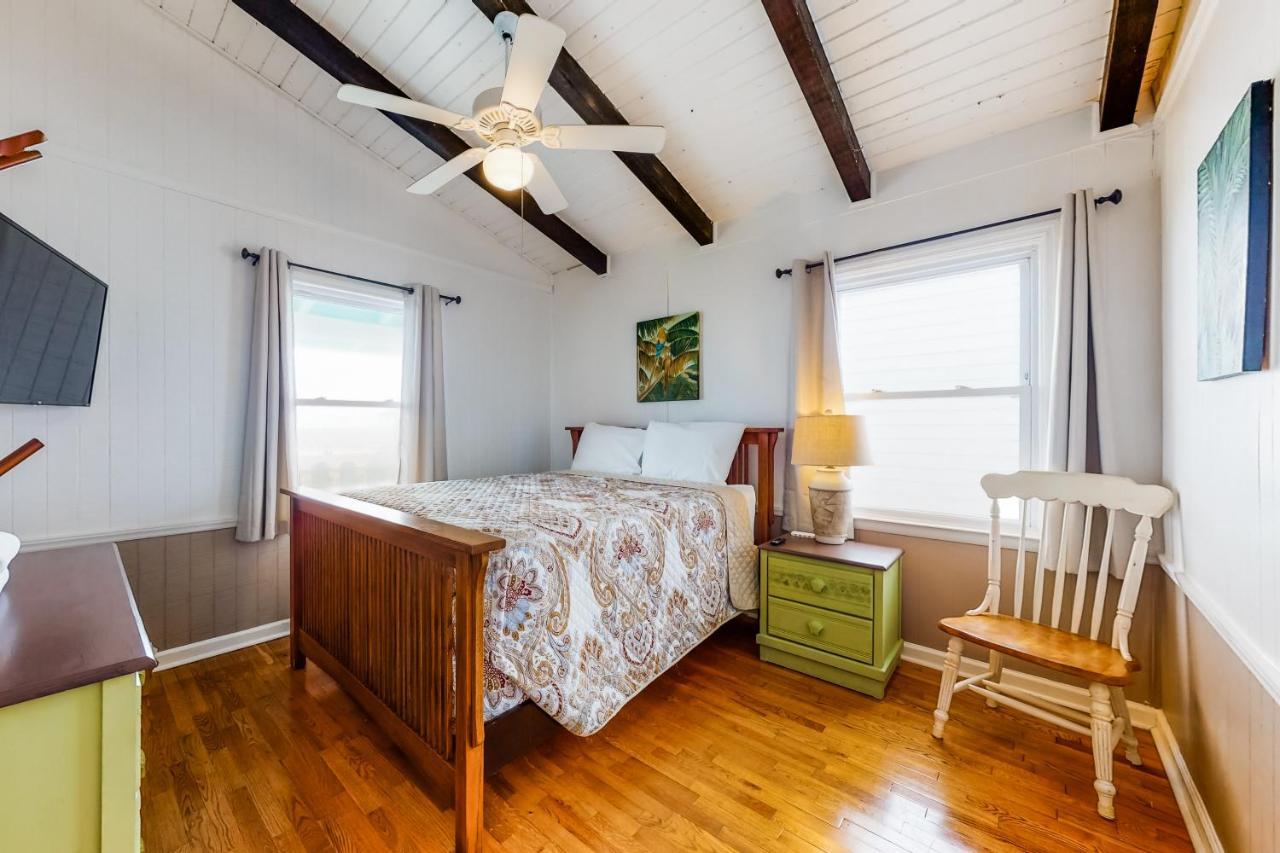 Bikini Bottom Vila Holden Beach Exterior foto